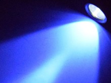 Ультрафиолетовые LED фонари с 365 nm УФ светом